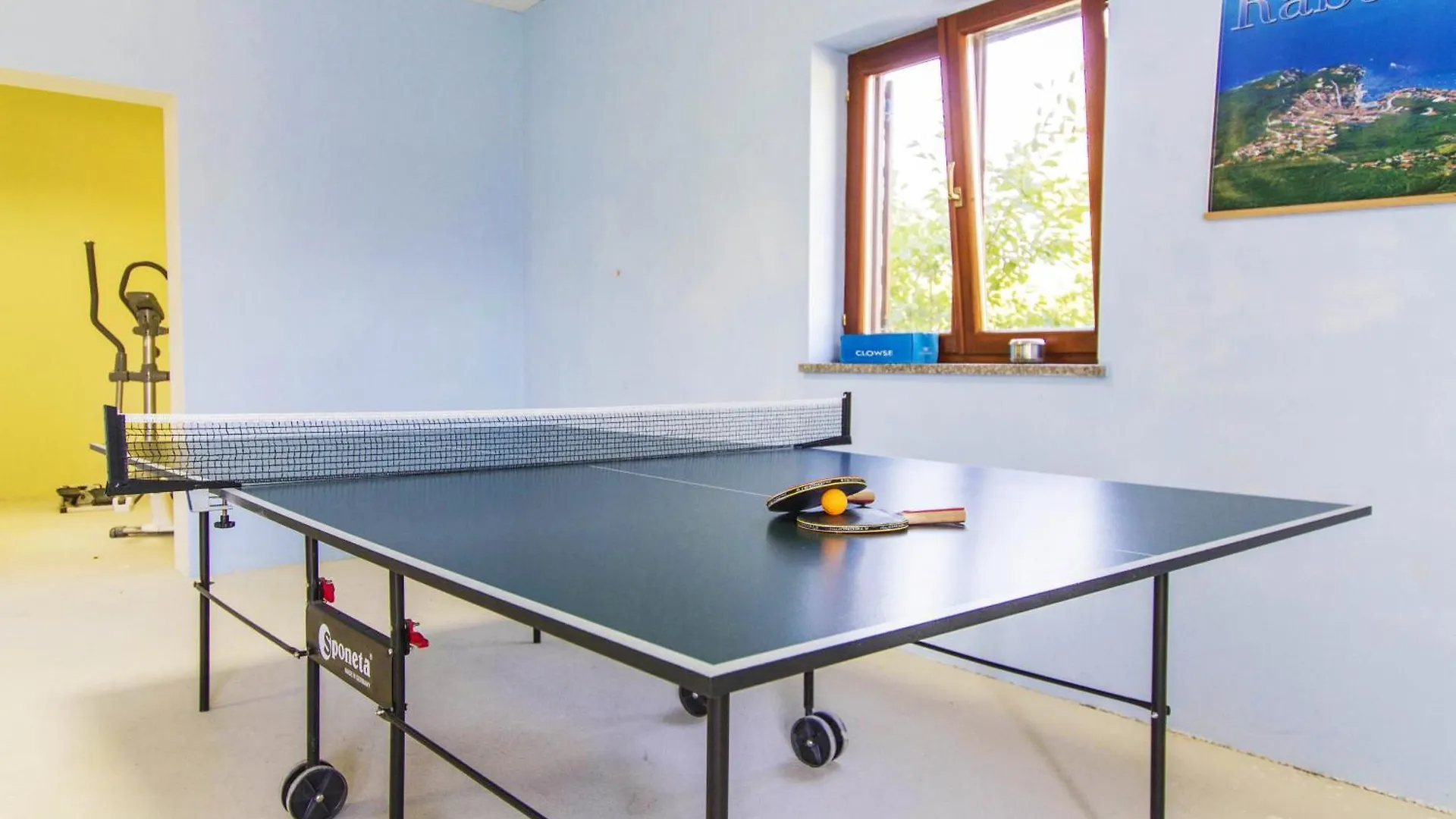 Holiday home Villa Gloria, A Beautifully And Modernly Furnished Villa Nedescina