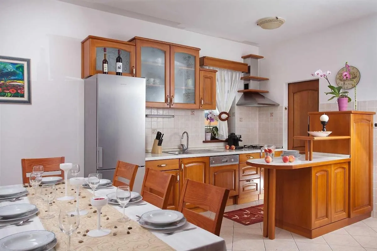 Holiday home Villa Gloria, A Beautifully And Modernly Furnished Villa Nedescina Croatia