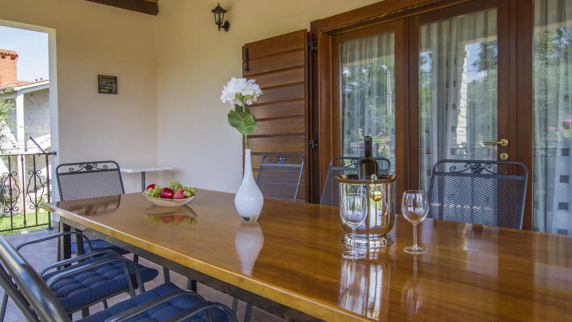 Holiday home Villa Gloria, A Beautifully And Modernly Furnished Villa Nedescina Croatia